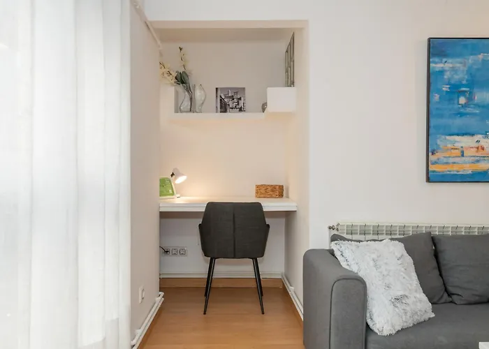 Centrico En * Жирона